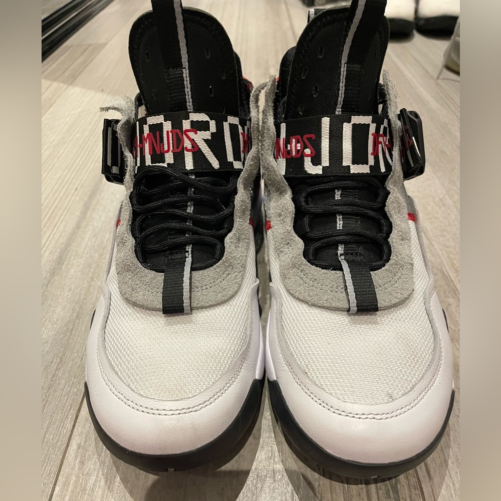 Used Jordan Defy SP White Size 11.5